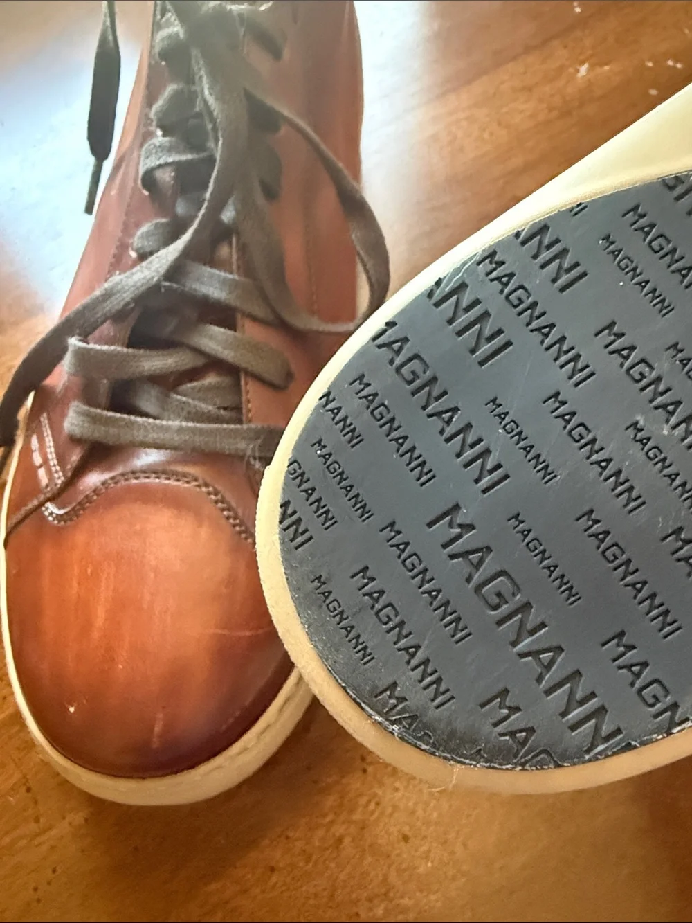 Magnanni Tan Brown Leather High-Top Sneakers